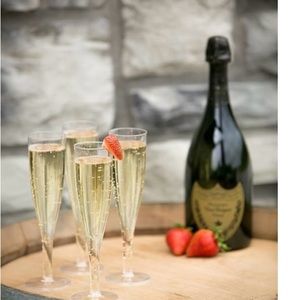 28 Plastic Champagne Flutes for any special occasion, New Years Eve & Christmas